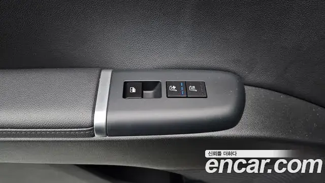 Hyundai Grandeur 2023 — Photo 19/20