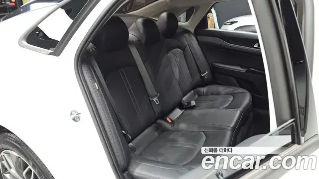 Kia K5 2022 — ფოტო 3/30