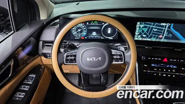 Kia Carnival 2023 — Şəkil 15/20