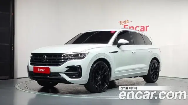Volkswagen Touareg 2023 — Şəkil 36/36