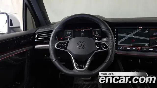 Volkswagen Touareg 2023 — Şəkil 28/36