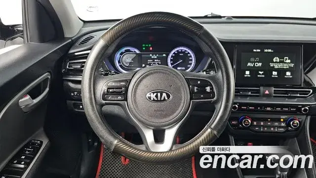 Kia Niro 2020 — Фото 13/20
