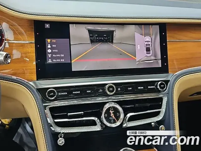 Bentley Flying Spur 2023 — ფოტო 9/15