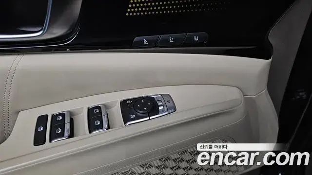 Kia Carnival 2024 — Photo 16/20