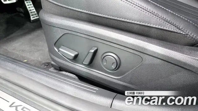 Kia K5 2025 — Photo 26/33