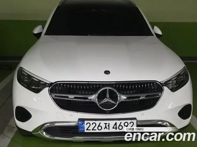 Mercedes-Benz GLC-Class 2024 — Фото 8/8