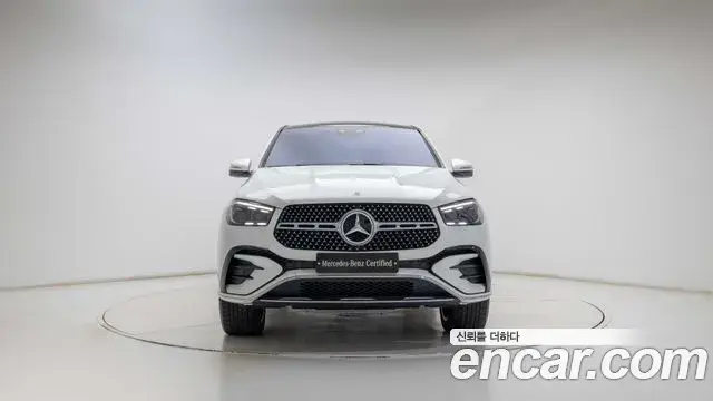 Mercedes-Benz GLE-Class 2023 — Photo 3/20
