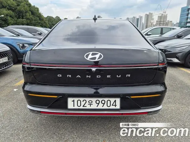 Hyundai Grandeur 2023 — Фото 5/20