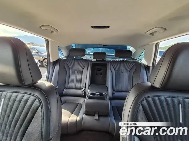 Hyundai Grandeur 2023 — Фото 9/20
