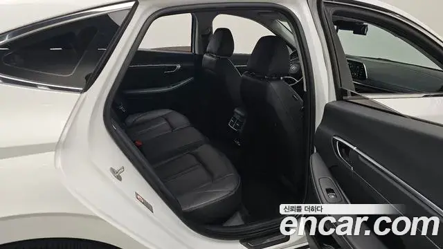 Hyundai Sonata 2022 — Фото 12/20