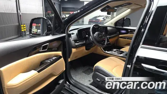 Kia Carnival 2023 — Фото 10/20