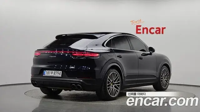 Porsche Cayenne 2020 — Фото 2/20