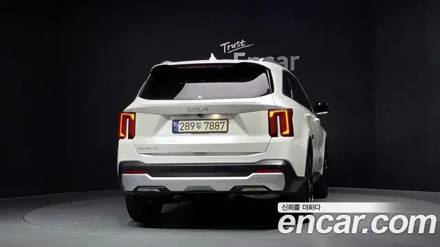 Kia Sorento 2023 — Photo 3/20