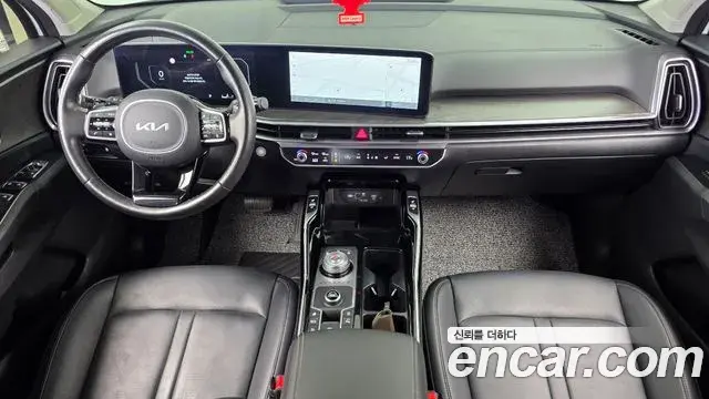 Kia Sorento 2023 — Photo 6/20