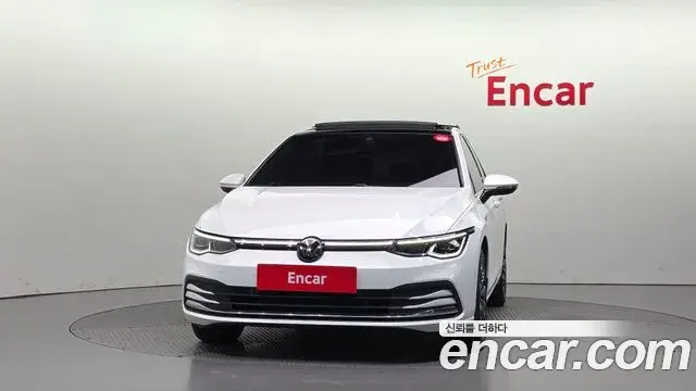 Volkswagen Golf 2023 — Şəkil 17/33