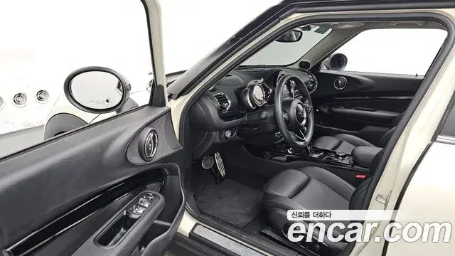 Mini Cooper Clubman 2018 — Şəkil 10/20