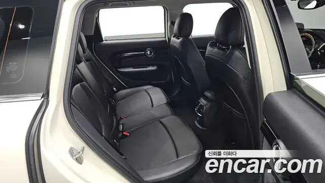 Mini Cooper Clubman 2018 — Şəkil 12/20