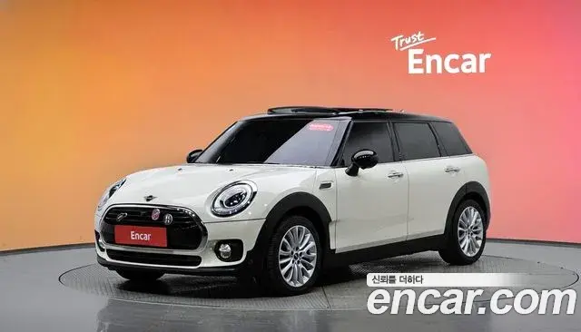 Mini Cooper Clubman 2018 — Şəkil 1/20