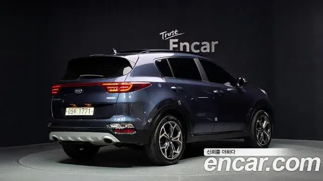 Kia Sportage The Bold 2019 — Фото 2/20