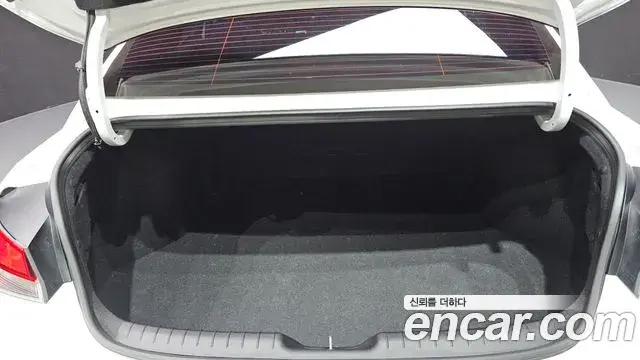 Hyundai Avante 2023 — Photo 20/20