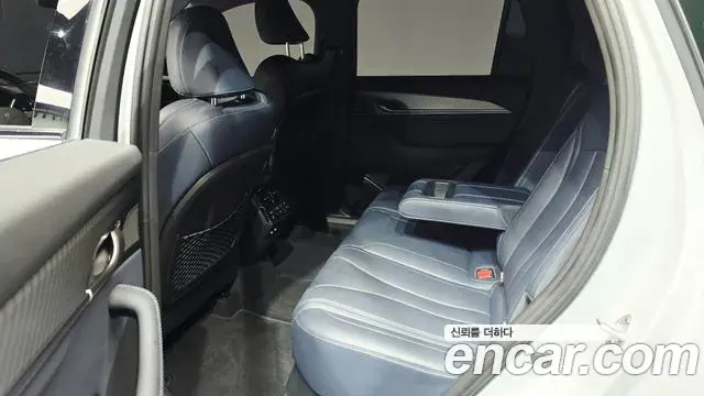Renault Samsung Grand Koleos 2024 — Фото 12/20