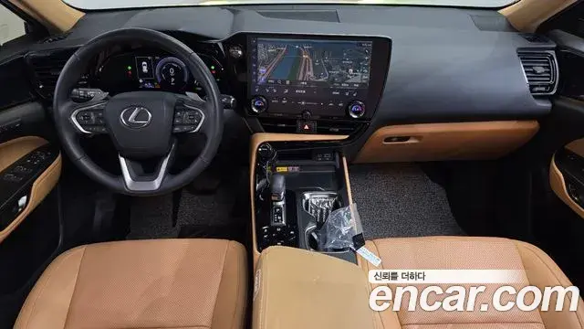 Lexus NX350h 2024 — Şəkil 8/32