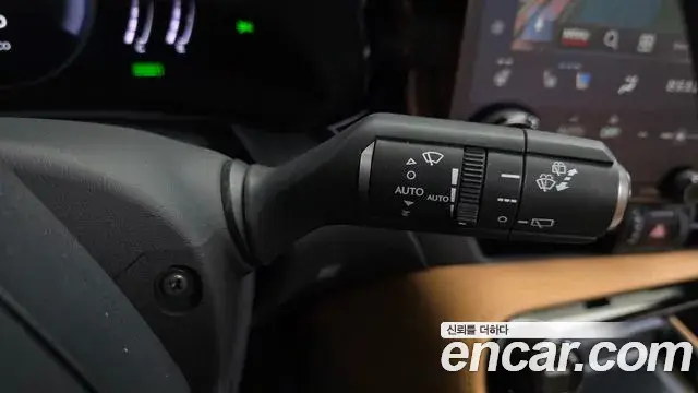 Lexus NX350h 2024 — Şəkil 26/32