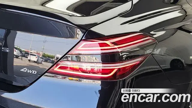 Genesis G70 2021 — Şəkil 36/39