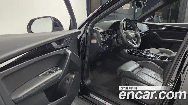 Audi Q5 2022 — Фото 10/20