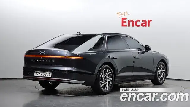 Hyundai Grandeur 2023 — Фото 2/20