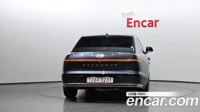 Hyundai Grandeur 2023 — Фото 4/20
