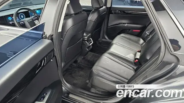 Hyundai Grandeur 2023 — Фото 12/20