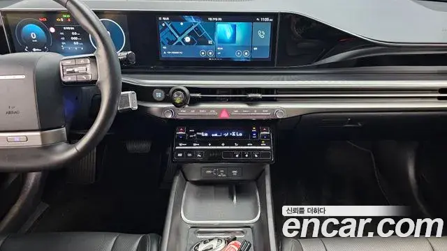 Hyundai Grandeur 2023 — Фото 17/20