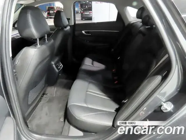 Hyundai Sonata 2022 — Фото 11/20