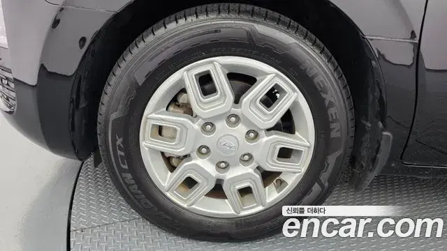 Hyundai Staria 2022 — Photo 5/20