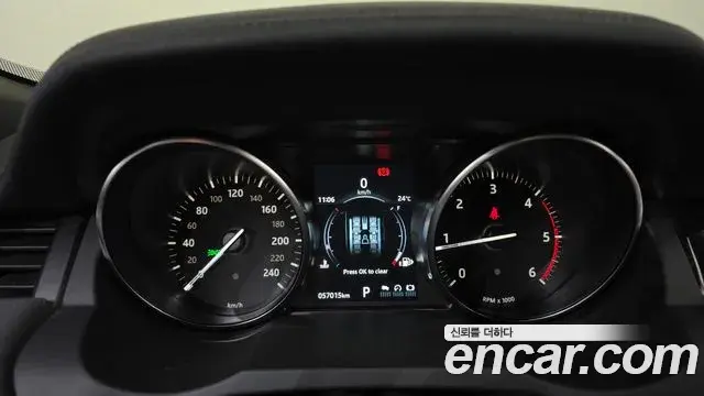 Land Rover Range Rover Evoque 2019 — Фото 8/20