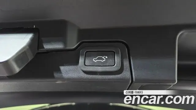 Land Rover Range Rover Evoque 2019 — Фото 20/20
