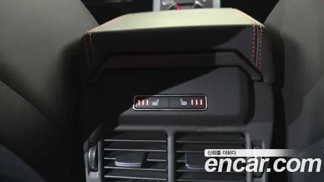 Land Rover Range Rover Evoque 2019 — ფოტო 33/35