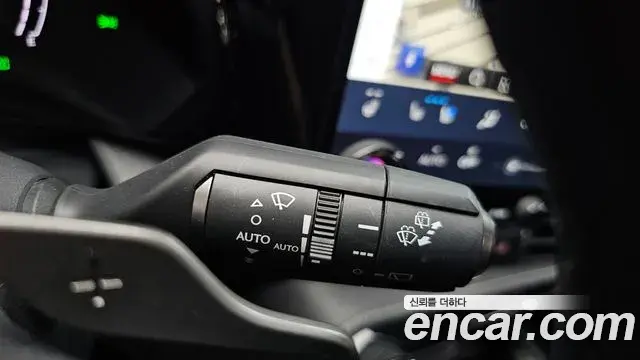 Lexus NX450h+ 2022 — Photo 27/38
