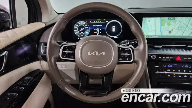 Kia Carnival 2022 — Photo 12/20