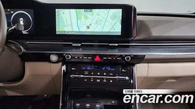 Kia Carnival 2022 — Photo 13/20