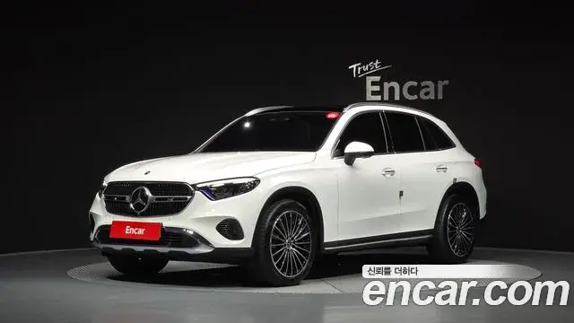 Mercedes-Benz GLC-Class 2024 — Фото 1/20