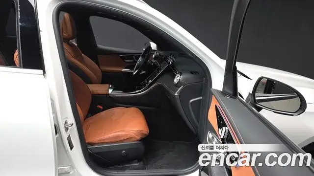 Mercedes-Benz GLC-Class 2024 — Фото 11/20