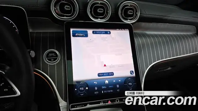 Mercedes-Benz GLC-Class 2024 — Фото 14/20