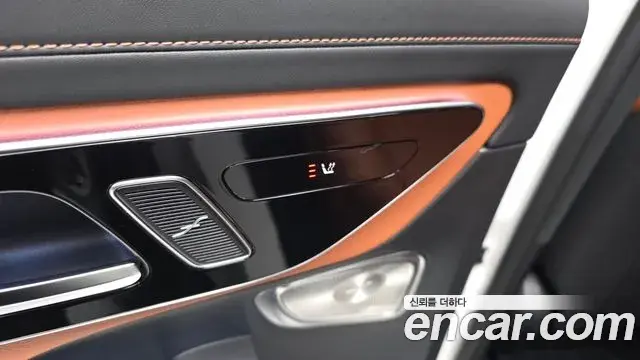 Mercedes-Benz GLC-Class 2024 — Фото 18/20