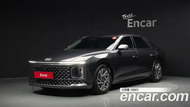 Hyundai Grandeur 2023 — Фото 1/20