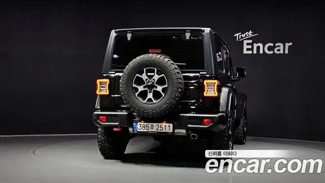 Jeep Wrangler 2022 — Фото 4/20