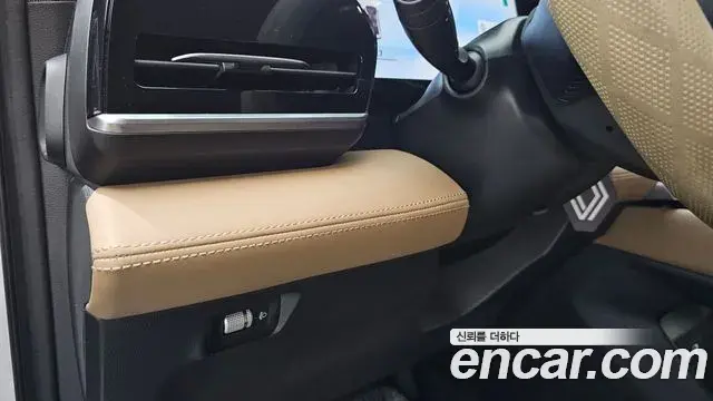 Renault Samsung Grand Koleos 2024 — Фото 19/20