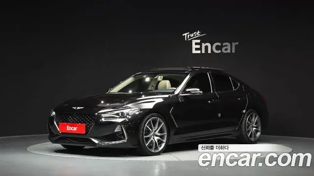 Genesis G70 2018 — Photo 1/20