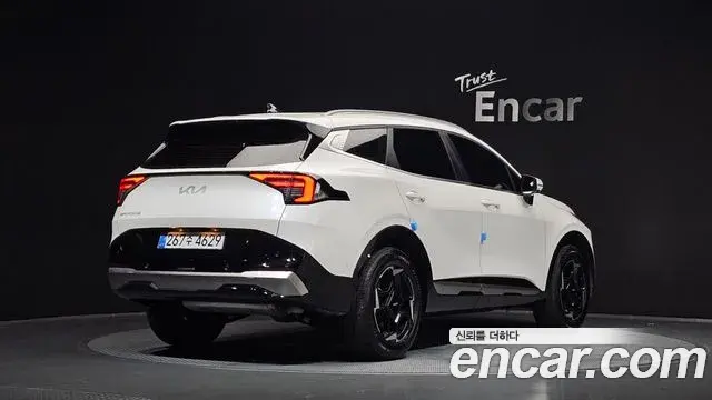 Kia Sportage 2025 — Фото 2/20